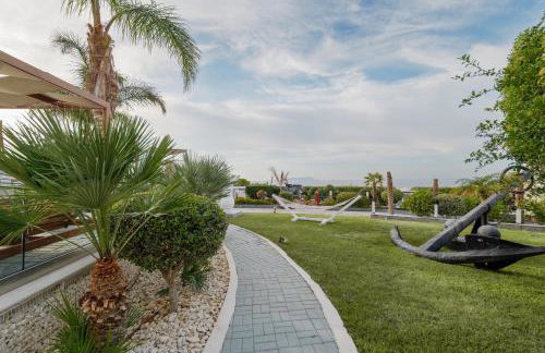 White Luxury Villa - Foto 72