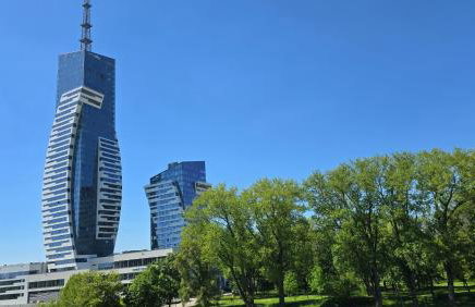 Apartament Royal Capital Towers Klimatyzacja & Prywatny Parking & Bezkontaktowe Zameldowanie & Balkon - Foto 2