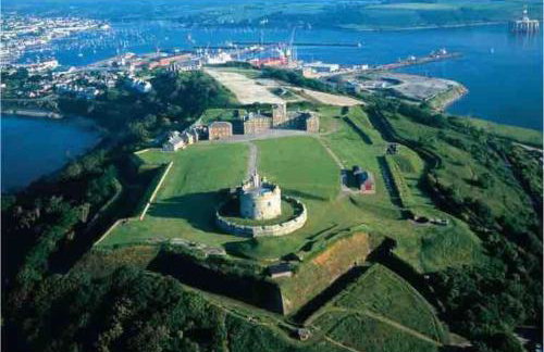 The Cuckoo's Retreat - Luxurious home with private garden & jacuzzi - Photo 68