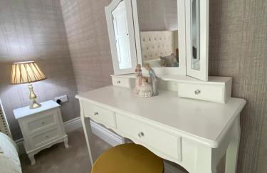 Luxury Lakeside Living Broadview 2 Georgian Town House - Foto 27