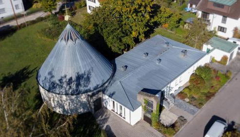 Erholungsreich - Große familienfreundliche Ferienwohnung in ehemaliger Kirche - Foto 3