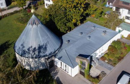 Erholungsreich - Große familienfreundliche Ferienwohnung in ehemaliger Kirche - Foto 3