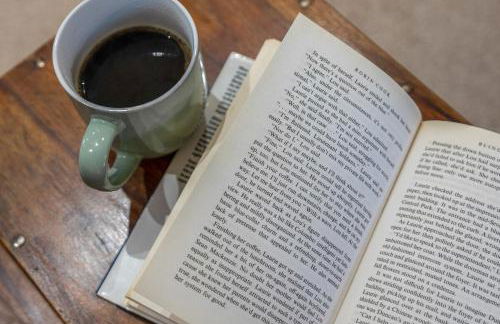 Free Parking - Central - Sleeps 6 - 2 Bedrooms - Foto 4