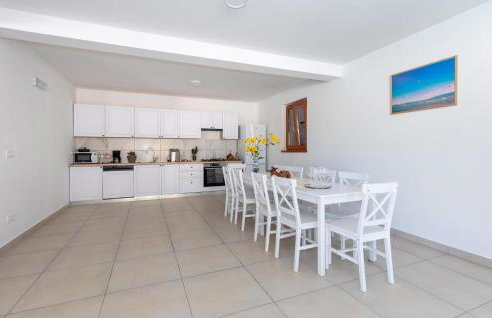 Gorgeous Home In Kula Norinska - Foto 5