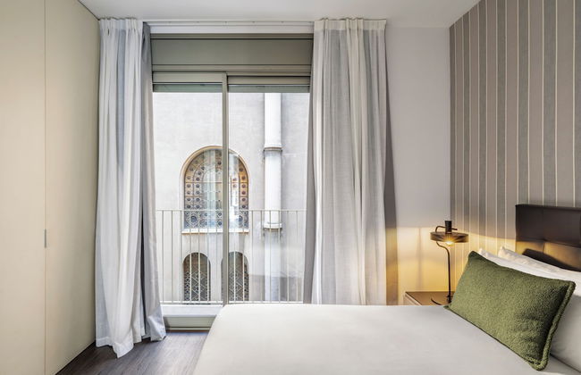 Aspasios Catedral Apartments - Photo 4