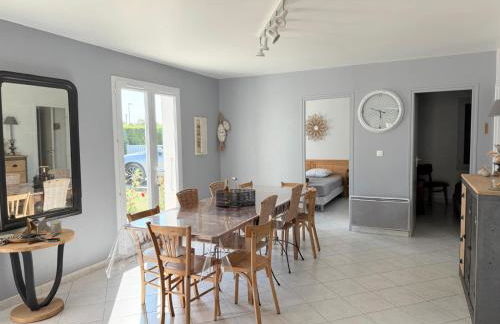 Maison de charme First d'Aromm - Plages, centre ville, phare de Chassiron - Calme, jardin clos, terrasse - Foto 5