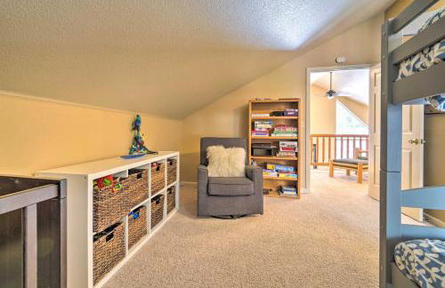 Great for Groups Soda Springs Cabin with Deck! - Foto 30