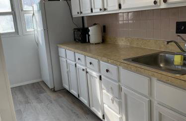Home Away from Home Stay - 2 Bedroom,1 Bathroom - Near Capitol Hill - Foto 14