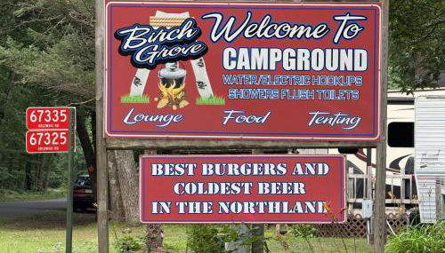 Pet-Friendly Lakefront Cabin by arc Vacation Rentals - Foto 3