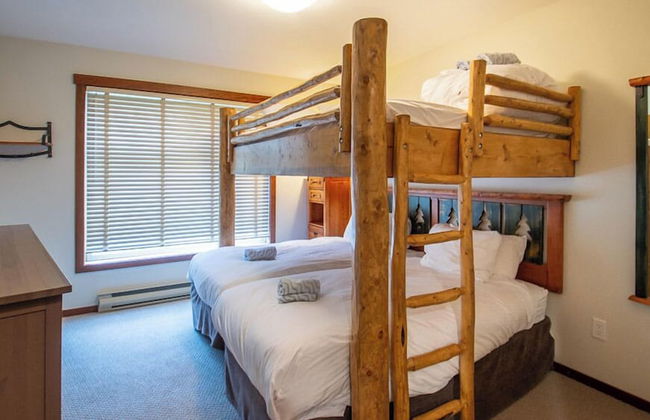 Snow Creek Lodge by Fernie Lodging Co - Photo 42