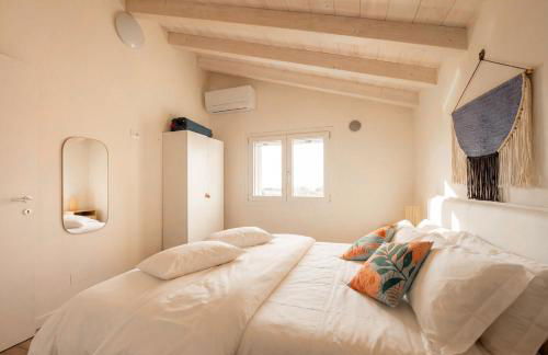 PENTHOUSE ISEO LAKE VIEW - Free Wi-Fi and Private Parking Included - Foto 16