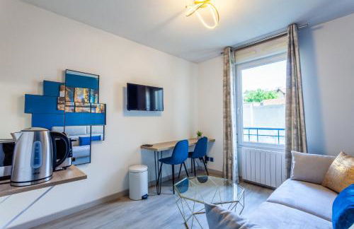 "Lumières",centre-ville, fonctionnel, cosy, au calme, avec espace de travail, faculté Lyon 3 - Photo 15