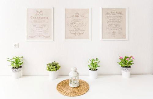 Fully Equipped Apartments with Balcony - Photo 31