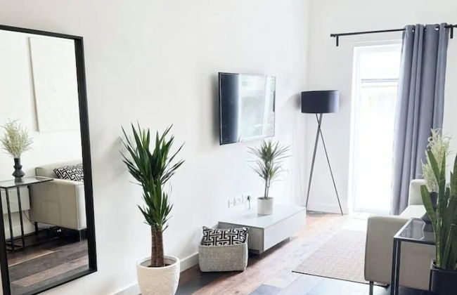 London Stylish 1 Bedroom Apartment With Garden - Foto 9