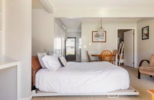 SKIING, HIKING, VILLAGE OF EVILLE MTN ESCAPE - Foto 20