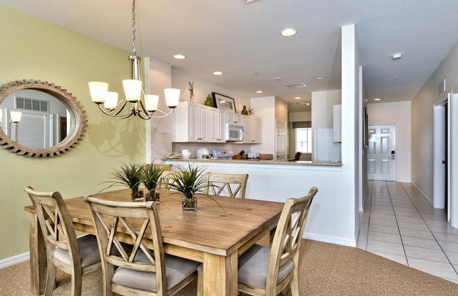 Genoa Vacation Rental: Stylish 2-BR Condo with Golf & Lake Views. Resort-Style Pool, Hot Tub, and Easy Access to Championship Golf. Minutes from Naples Beaches, 5th Avenue S, and Marco Island - Foto 14