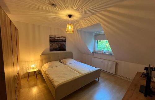 50qm Dachgeschoss Wohnung zentral in Bochum Ehrenfeld - Friederika I - Foto 2