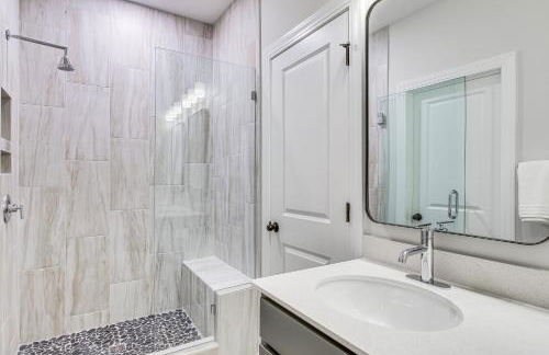 Dock Access Pet-Friendly Lake Greenwood Gem! - Foto 13