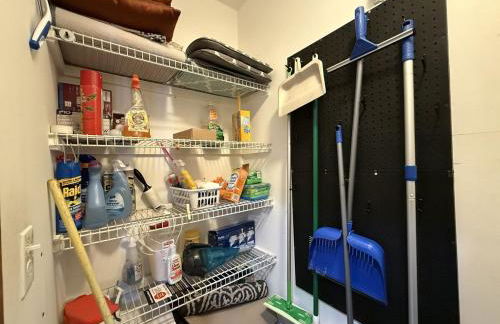 Immaculate Corner Condo with Golf Cart Just Steps to Beach - Foto 15