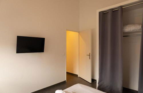 My House Lyon 8, Familiale -climatisation-Metro - Foto 3