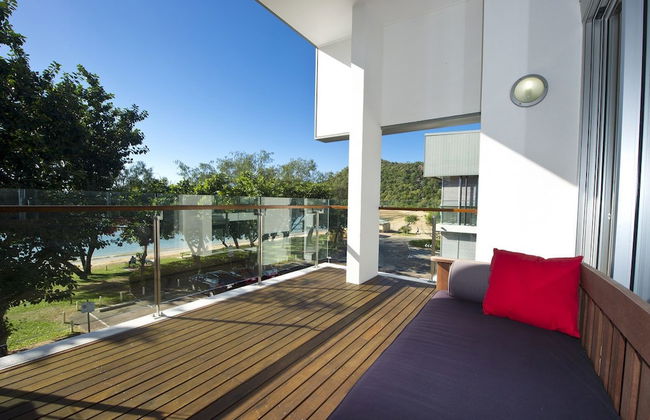 Maggies Beachfront Apt. 5 - Photo 13