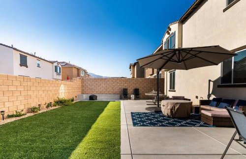 Spacious Modern Home in Sierra Lakes Fontana - Photo 37