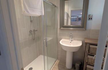 1 or 2 bedroom Hot tub Lodges - Foto 35