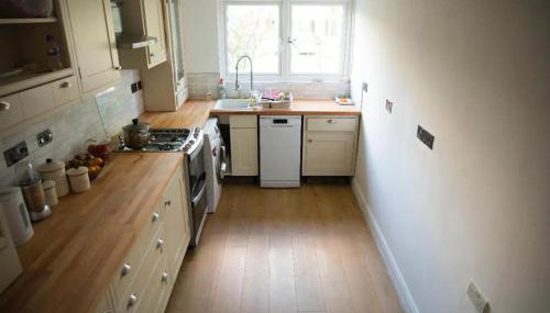 Double bedroom in ashared flat - Foto 3