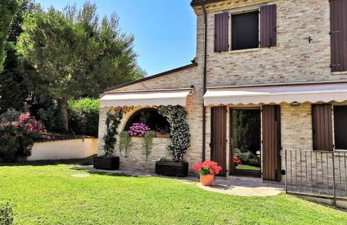 Villa in Marche with Private Pool - Foto 13