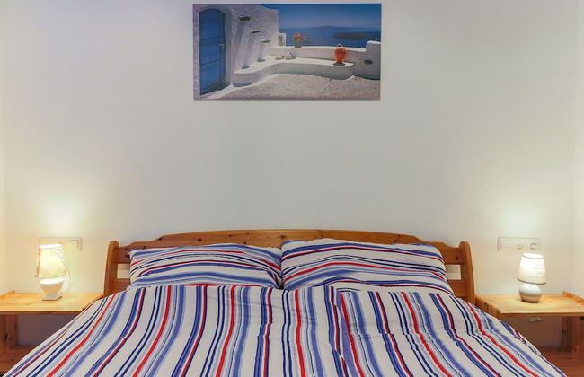 Central Apartment With Balcony, Terrace, Garden, Deckchairs - Foto 9