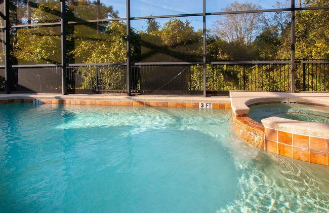 4 Bed and 3 Bath in Perfect Location With Pool by Florida Dream Home - Foto 26