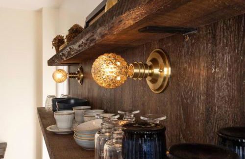 Private Modern 1st Flr 3 Bed Apt Close to Downtown - Foto 1