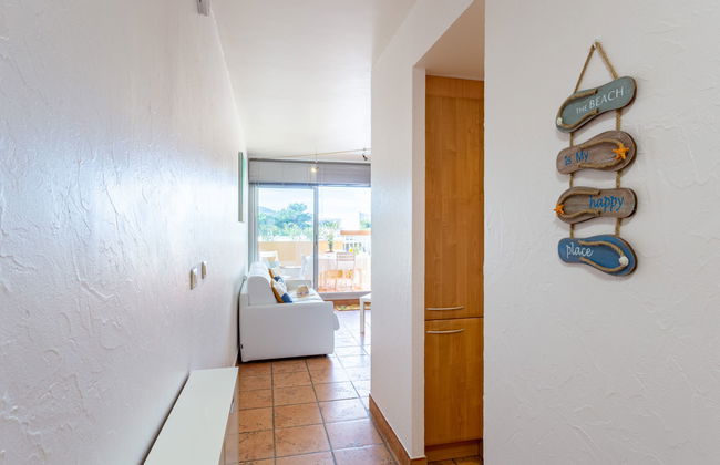 1 bedroom Apartment in Bormes-les-Mimosas with swimming pool and terrace - Photo 10