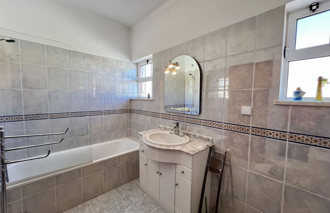 Pêra Stylish Villa With Pool by Homing - Foto 27