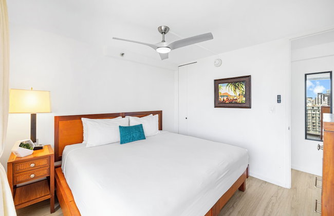 Pacific Monarch - 1 BR - Ocean and City Views! - Photo 27