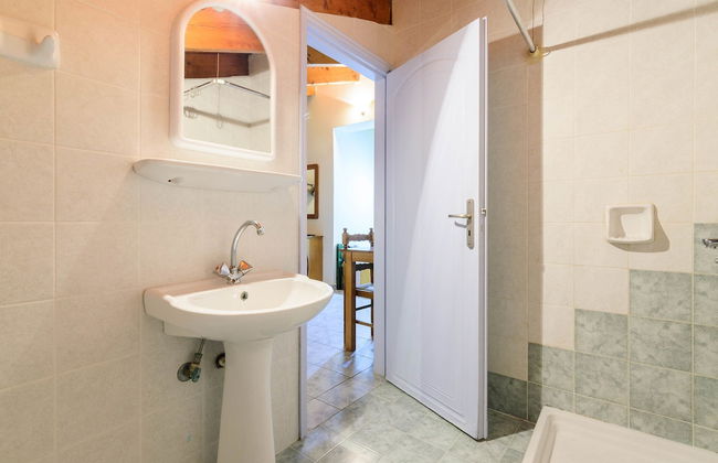 Regina Apartments - Photo 34