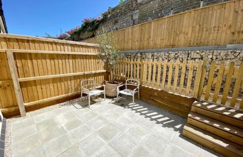 Luxurious Beach House Chesil Beach. Sleeps 6 - Photo 54