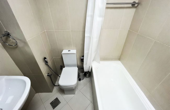 Stunning Sea View Apt. With Balcony - RAK - Photo 25