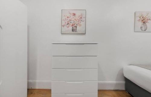 2 Bed Piccadilly Apartment 3 - Photo 14