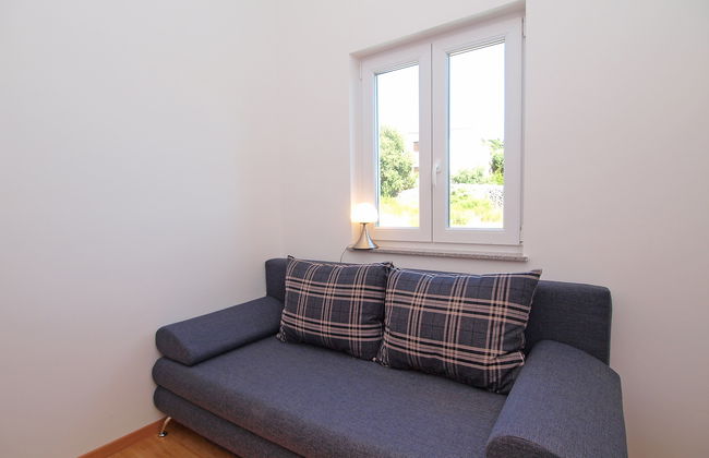 Claudia 1 - Photo 13