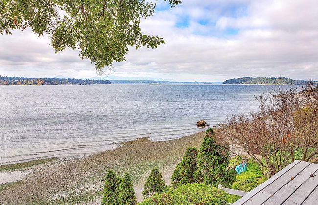 Four Stone Beach House - Photo 4