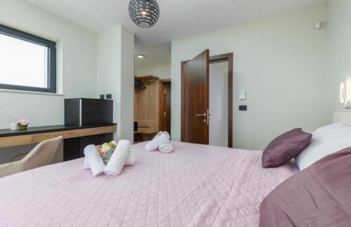 Villa Ana Škicini for 10 people with heated pool, kids activities and sea view near Novigrad - Foto 24