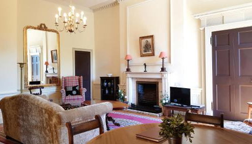 Spacious 2-Bedroom Georgian Edinburgh City Apartment - Foto 5