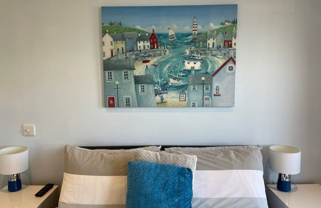 Contemporary Beachfront Bungalow With Direct Access to the Sea - Foto 22