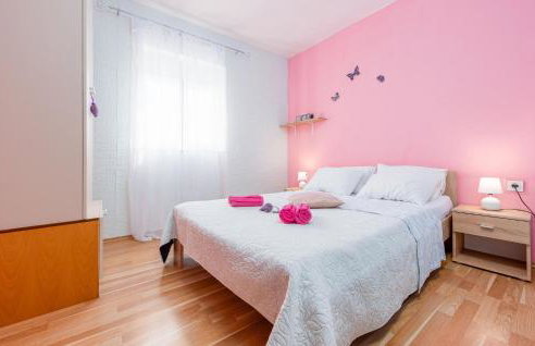 4 Bedroom Gorgeous Home In Lisicic - Foto 31