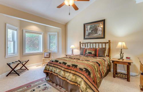 Lake-View Condo with Covered Deck in Hiawassee! - Foto 13