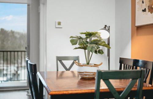 NEW Great Escape 404 2BR Condo Near Downtown and Bay - Photo 44