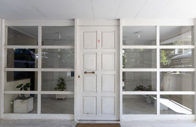 Seaside Elegance Brand New 2BD Luxury Stay - Photo 15