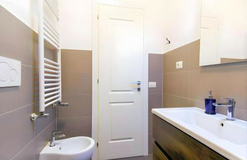 Elegantis Milos Suite Apartment - Your Chic Retreat in Central Rome - Photo 10