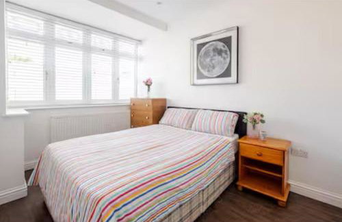 Spacious 2BDR Apartment, WIFI+ Great TV - Foto 17